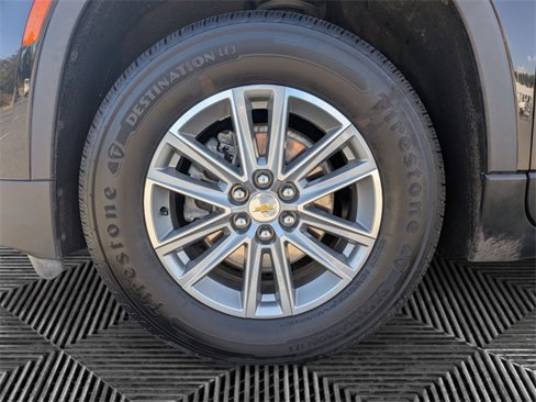 Used 2022 Chevrolet Traverse LT image 9