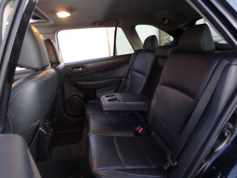 Used 2015 Subaru Outback 2.5i Limited image 38