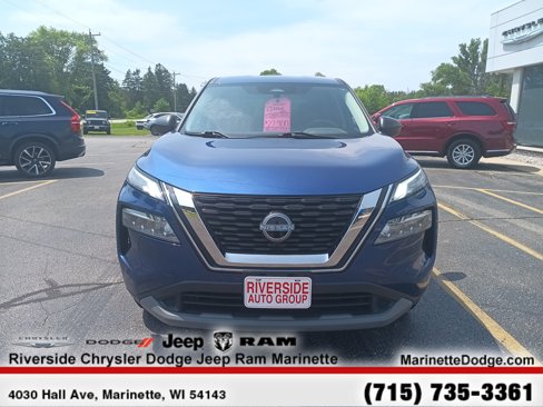 Used 2023 Nissan Rogue S image 3