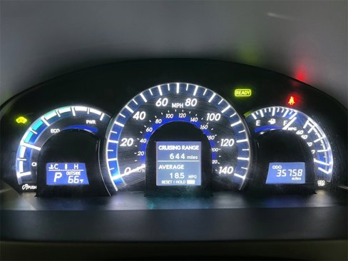 Used 2014 Toyota Camry XLE image 29