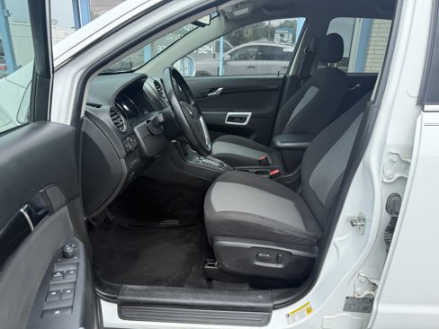 Used 2015 Chevrolet Captiva Sport LS image 11