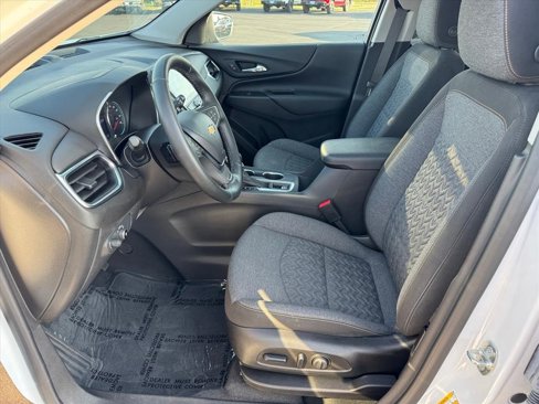 Certified 2024 Chevrolet Equinox LT image 10