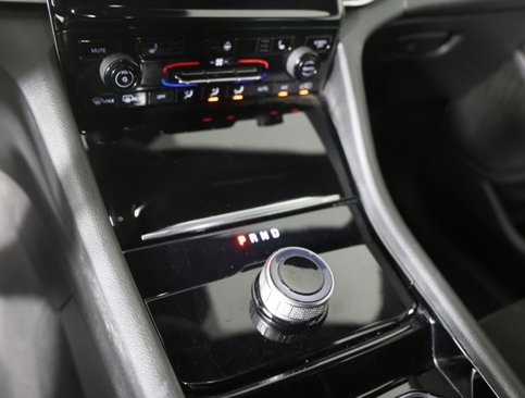 Used 2023 Jeep Grand Cherokee L Laredo image 20