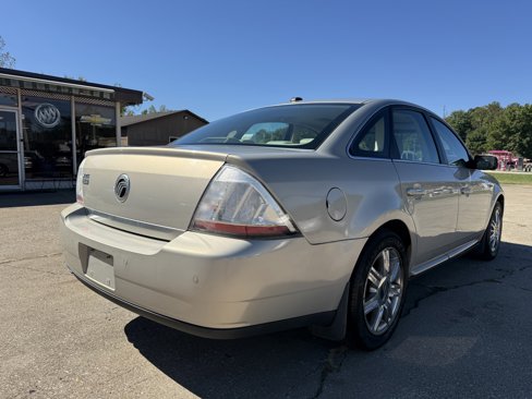 Used 2009 Mercury Sable Premier image 4