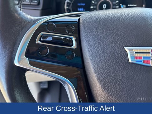 Used 2016 Cadillac Escalade Luxury image 27