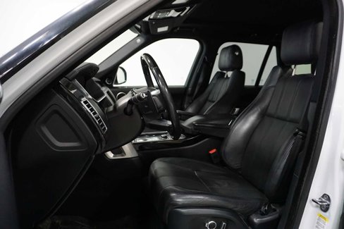 Used 2016 Land Rover Range Rover HSE image 13