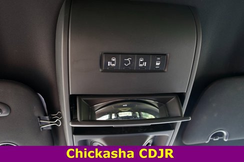 Used 2020 Dodge Grand Caravan GT image 13
