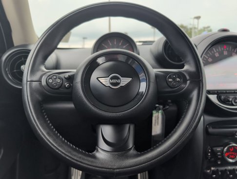 Used 2015 MINI Cooper Paceman S image 11