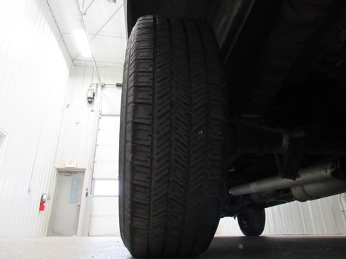 Used 2015 Ford E-350 and Econoline 350 Super Duty image 37