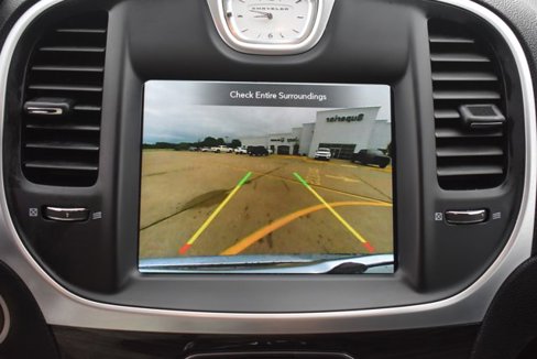 Used 2020 Chrysler 300 Touring w/ Driver Convenience Group image 24