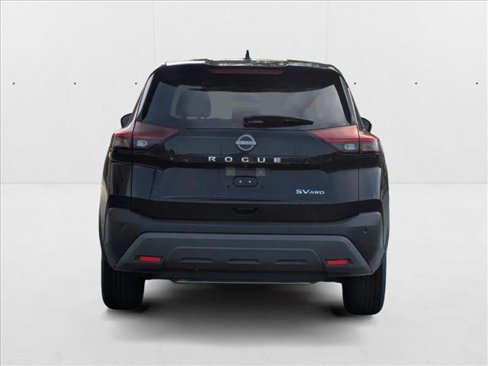 Used 2023 Nissan Rogue SV image 6