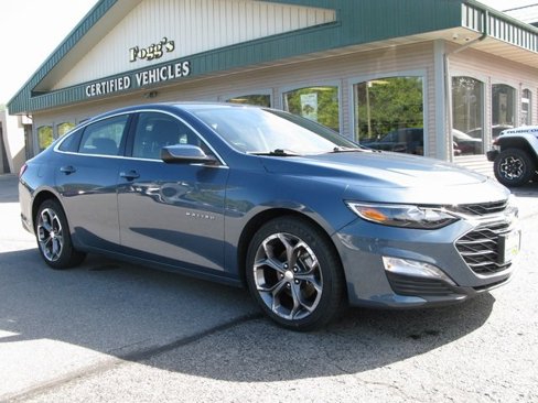 Used 2024 Chevrolet Malibu LT image 2