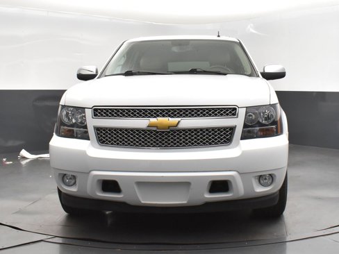 Used 2013 Chevrolet Suburban LTZ image 10