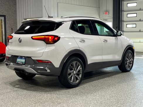 Certified 2022 Buick Encore GX Essence w/ Advanced Technology Package image 5
