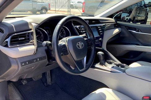 Used 2020 Toyota Camry SE image 17