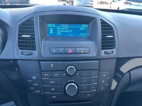 Certified 2012 Buick Regal Leather image 15