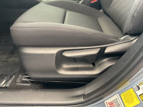 Used 2024 Toyota Corolla LE image 33