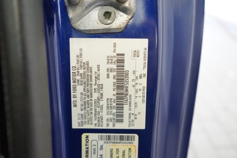 Used 2015 Ford Mustang Convertible w/ Equipment Group 051A image 26