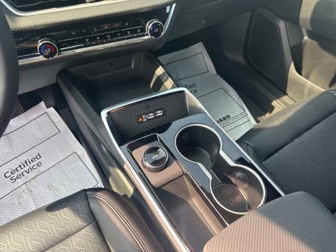 New 2026 Chevrolet Equinox LT w/ Convenience Package II image 18