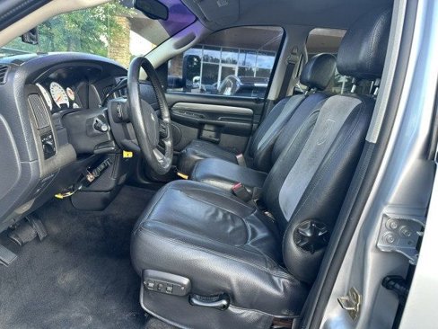 Used 2005 Dodge Ram 2500 Truck SLT image 13