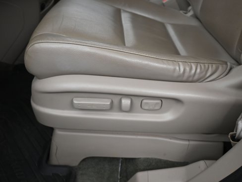 Used 2015 Honda Odyssey Touring image 11