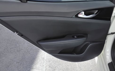 Used 2022 Kia Stinger GT-Line image 19