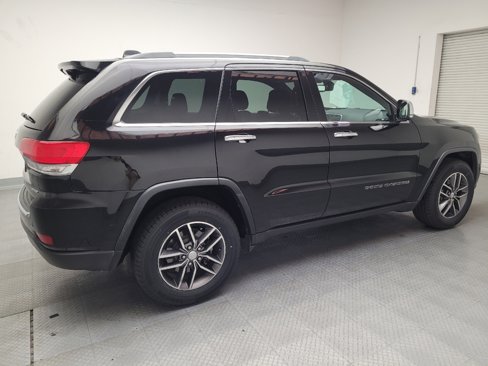 Used 2018 Jeep Grand Cherokee Limited image 10