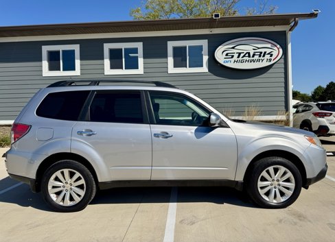 Used 2012 Subaru Forester 2.5X Premium w/ Popular Pkg 3 image 1