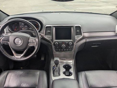 Used 2018 Jeep Grand Cherokee Limited w/ Trailer Tow Group IV image 17