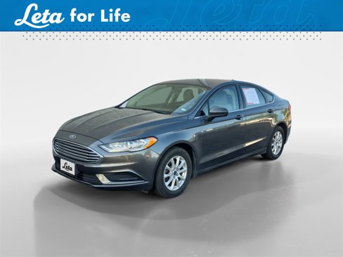 Used 2017 Ford Fusion S image 1