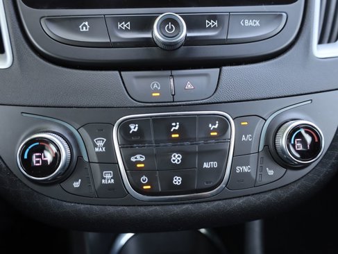 Used 2023 Chevrolet Malibu LT image 35