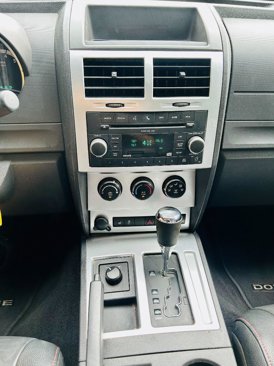 Used 2011 Dodge Nitro Shock image 7