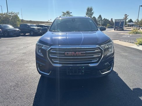 Used 2022 GMC Terrain SLT w/ LPO, Floor Liner Package image 8
