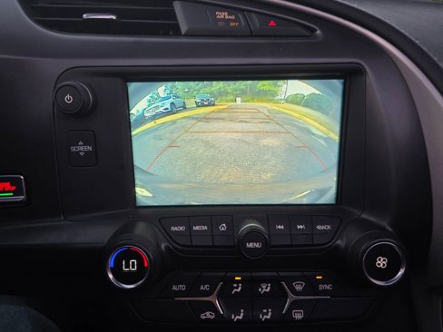 Used 2019 Chevrolet Corvette Stingray Coupe w/ 1LT image 10