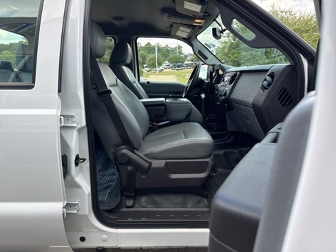 Used 2015 Ford F350 XL image 12