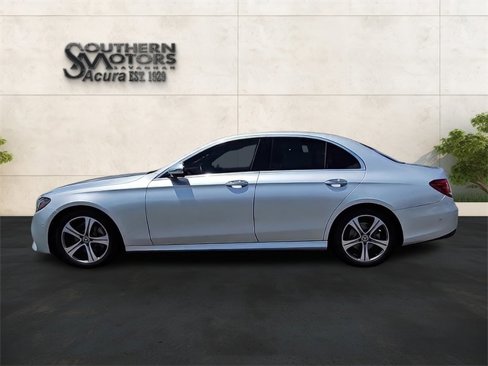 Used 2019 Mercedes-Benz E 300 image 19
