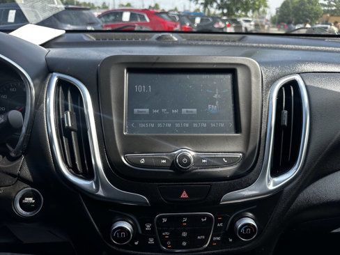 Used 2018 Chevrolet Equinox LT image 30