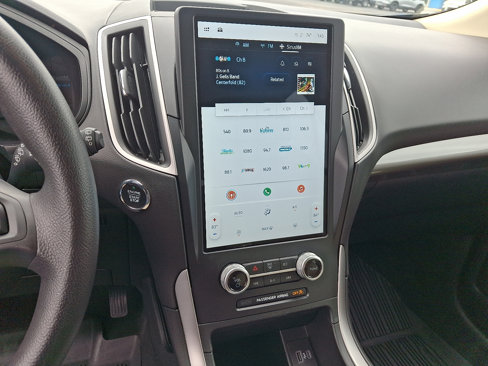 Used 2022 Ford Edge SE w/ Cargo Accessory Package image 22