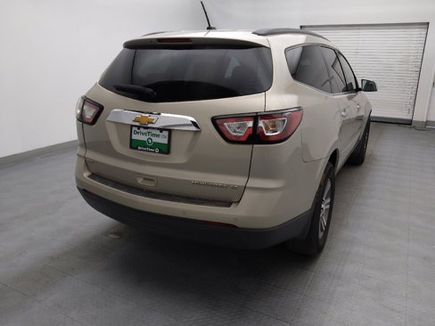 Used 2015 Chevrolet Traverse LT image 7