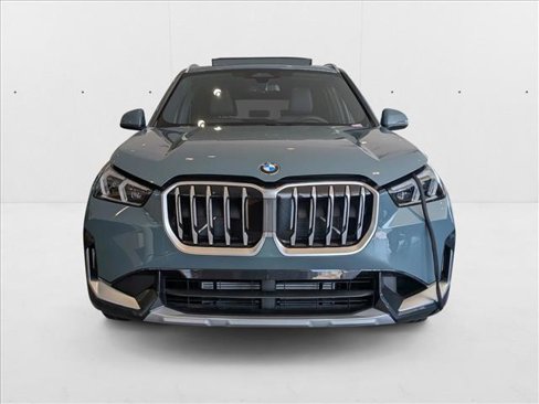New 2025 BMW X1 xDrive28i w/ Convenience Package image 4