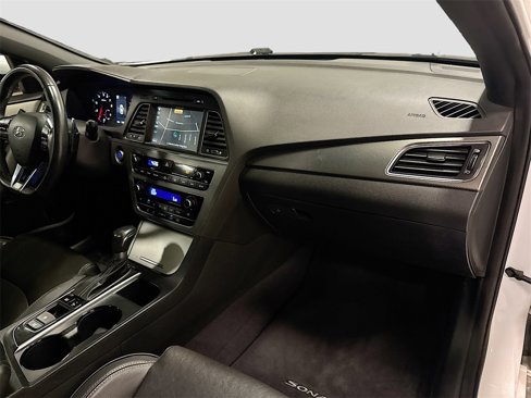 Used 2017 Hyundai Sonata Limited 2.0T w/ Cargo Package image 32