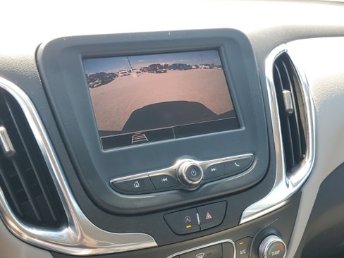 Used 2024 Chevrolet Equinox LS w/ Driver Confidence II Package image 22