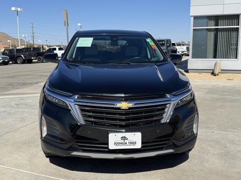 Used 2022 Chevrolet Equinox LT image 2