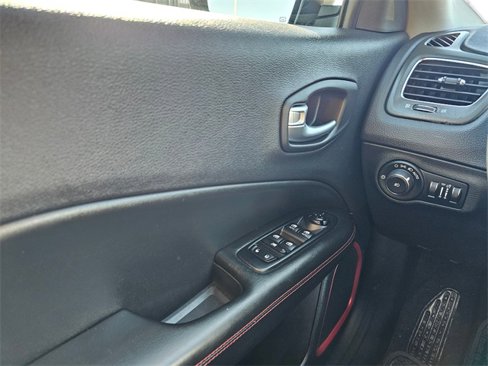 Used 2020 Jeep Compass Trailhawk image 28