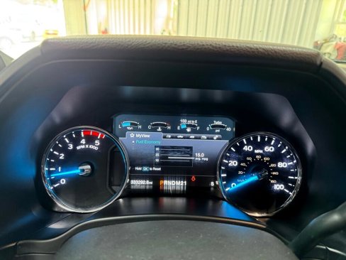 Used 2017 Ford F250 Platinum w/ FX4 Off-Road Package image 8