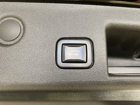 Used 2022 Chevrolet Equinox LT image 12