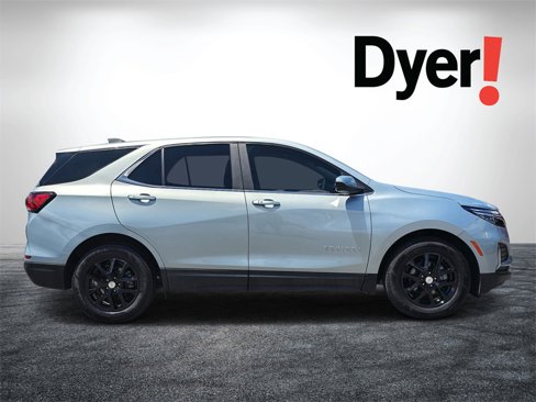 Certified 2022 Chevrolet Equinox LT image 2