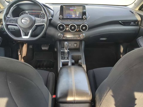 Used 2021 Nissan Sentra SV image 14
