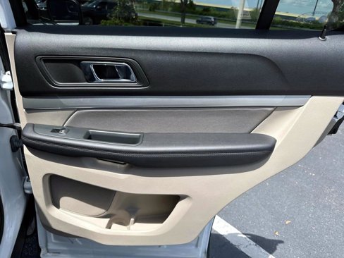 Used 2019 Ford Explorer FWD image 16