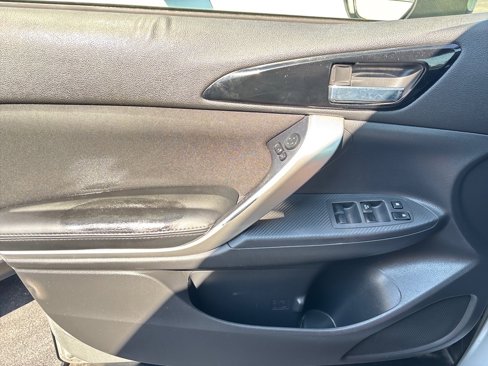 Used 2019 Mitsubishi Eclipse Cross SE image 33